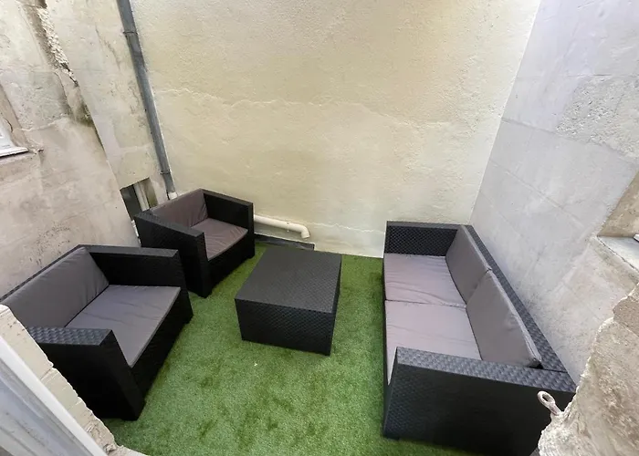 Centre Terrasse Et Vue Chateau * Сомюр